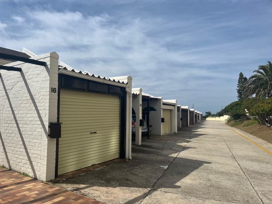 To Let 3 Bedroom Property for Rent in Humewood Eastern Cape